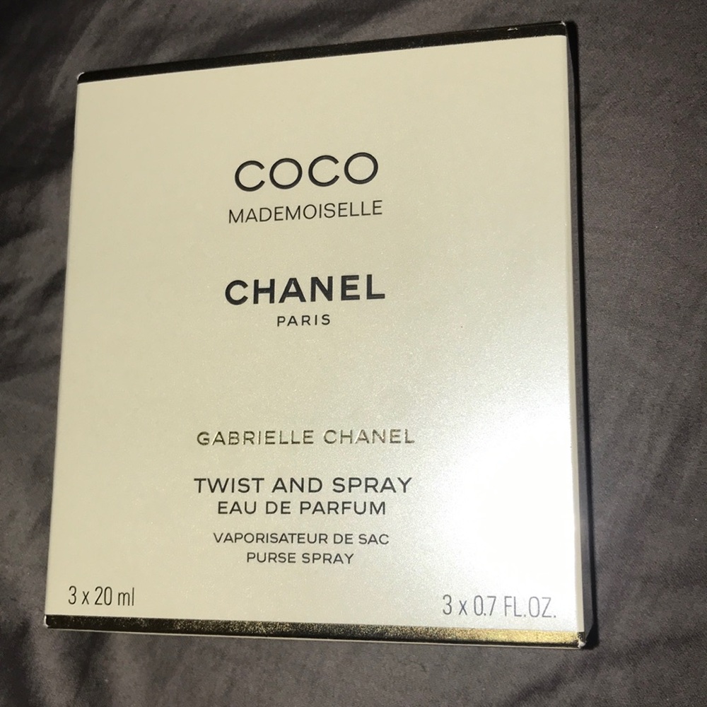 COCO Mademoiselle Chanel Paris
